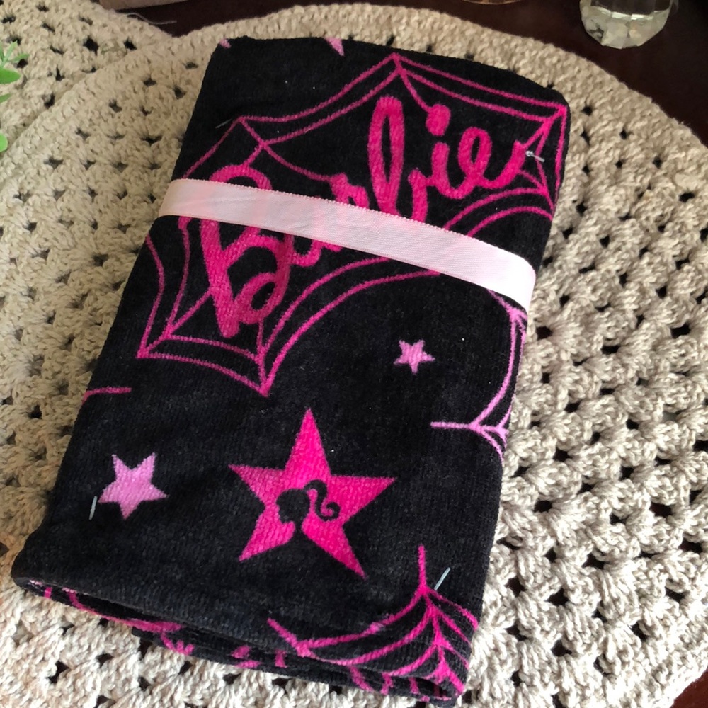 Barbie HALLOWEEN Hand Towels